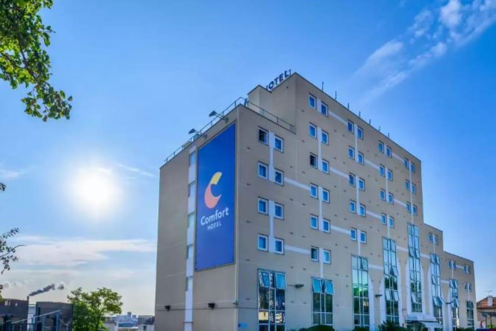 Comfort Hotel Paris Porte D'Ivry Exterior photo