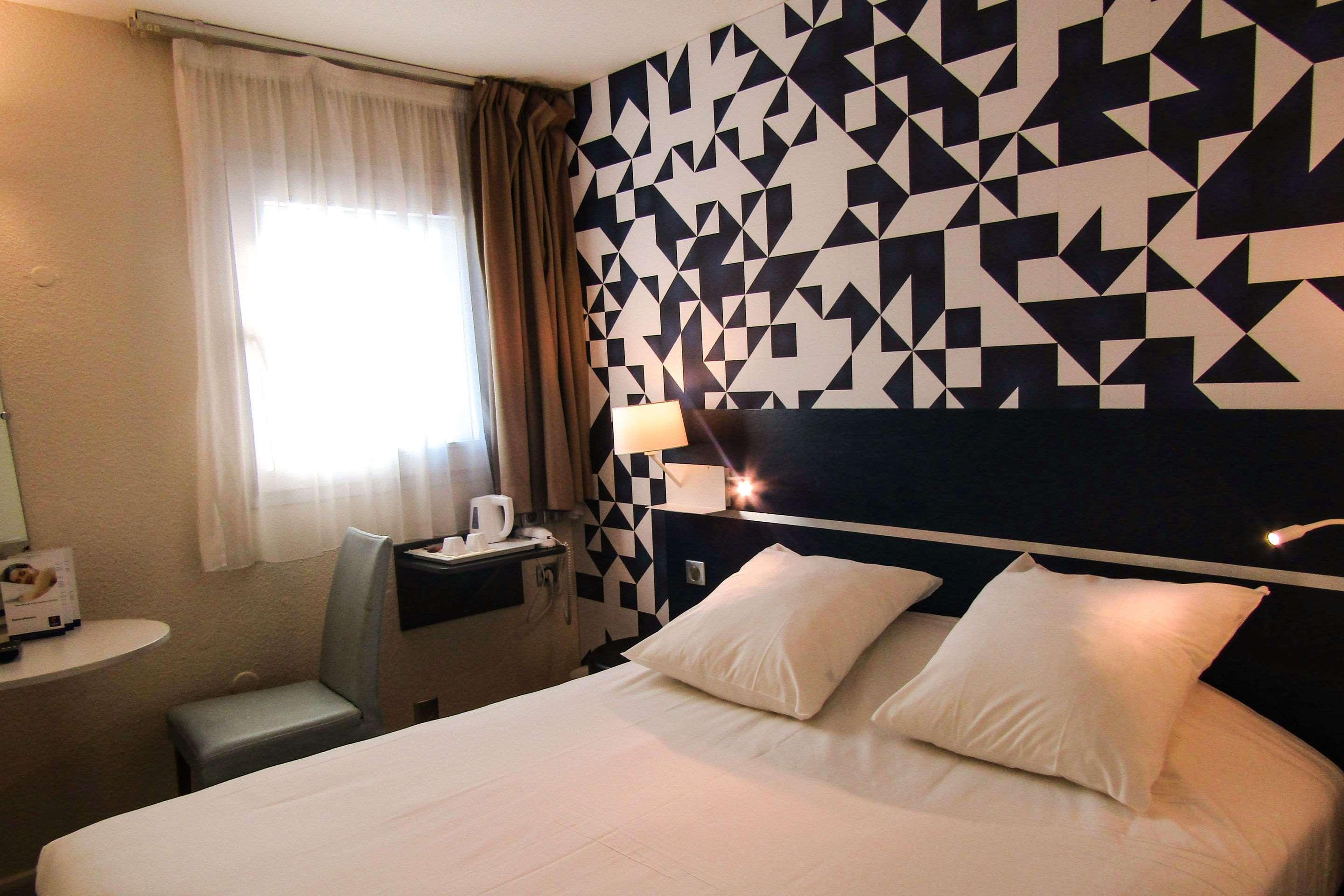 Comfort Hotel Paris Porte D'Ivry Exterior photo