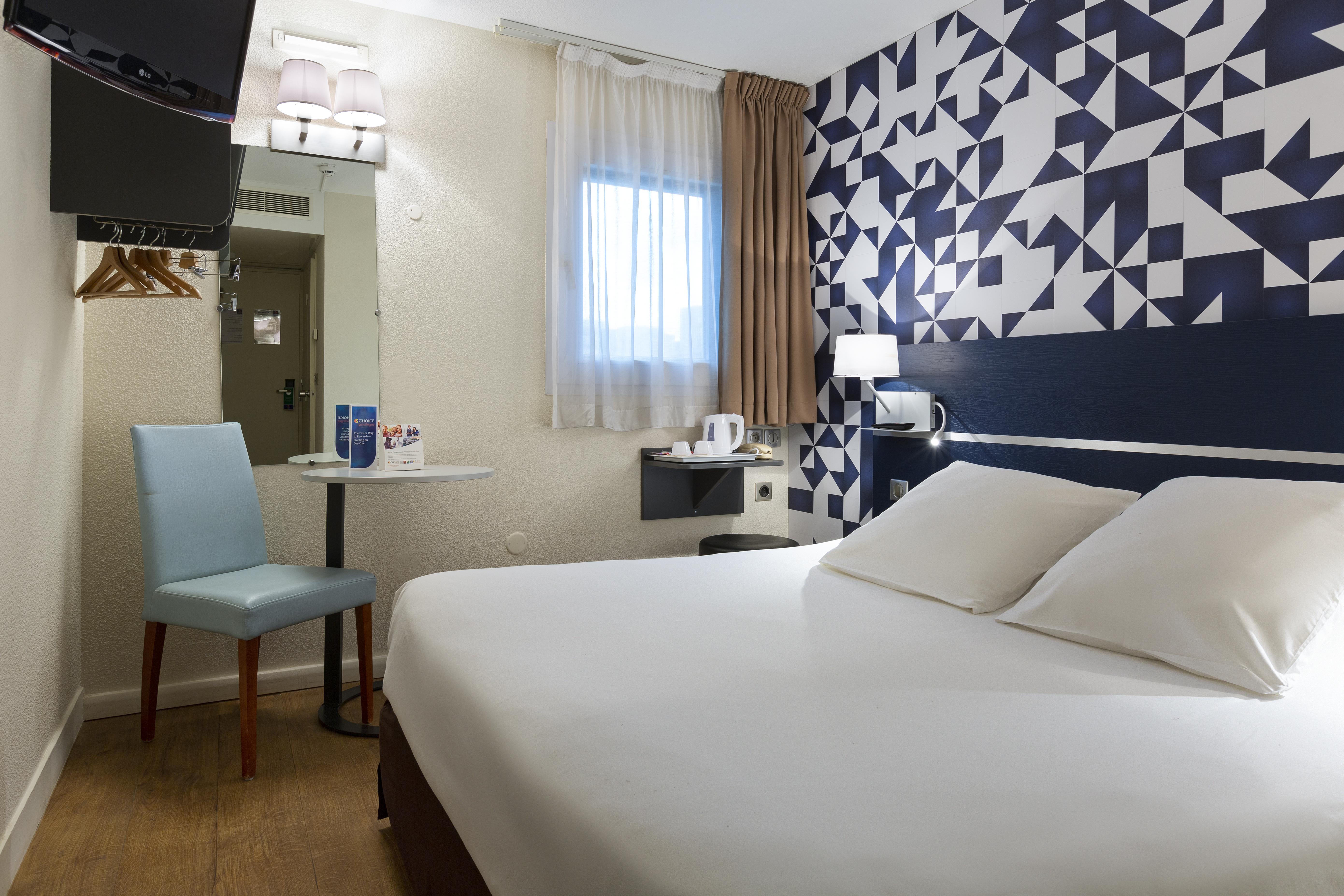 Comfort Hotel Paris Porte D'Ivry Exterior photo
