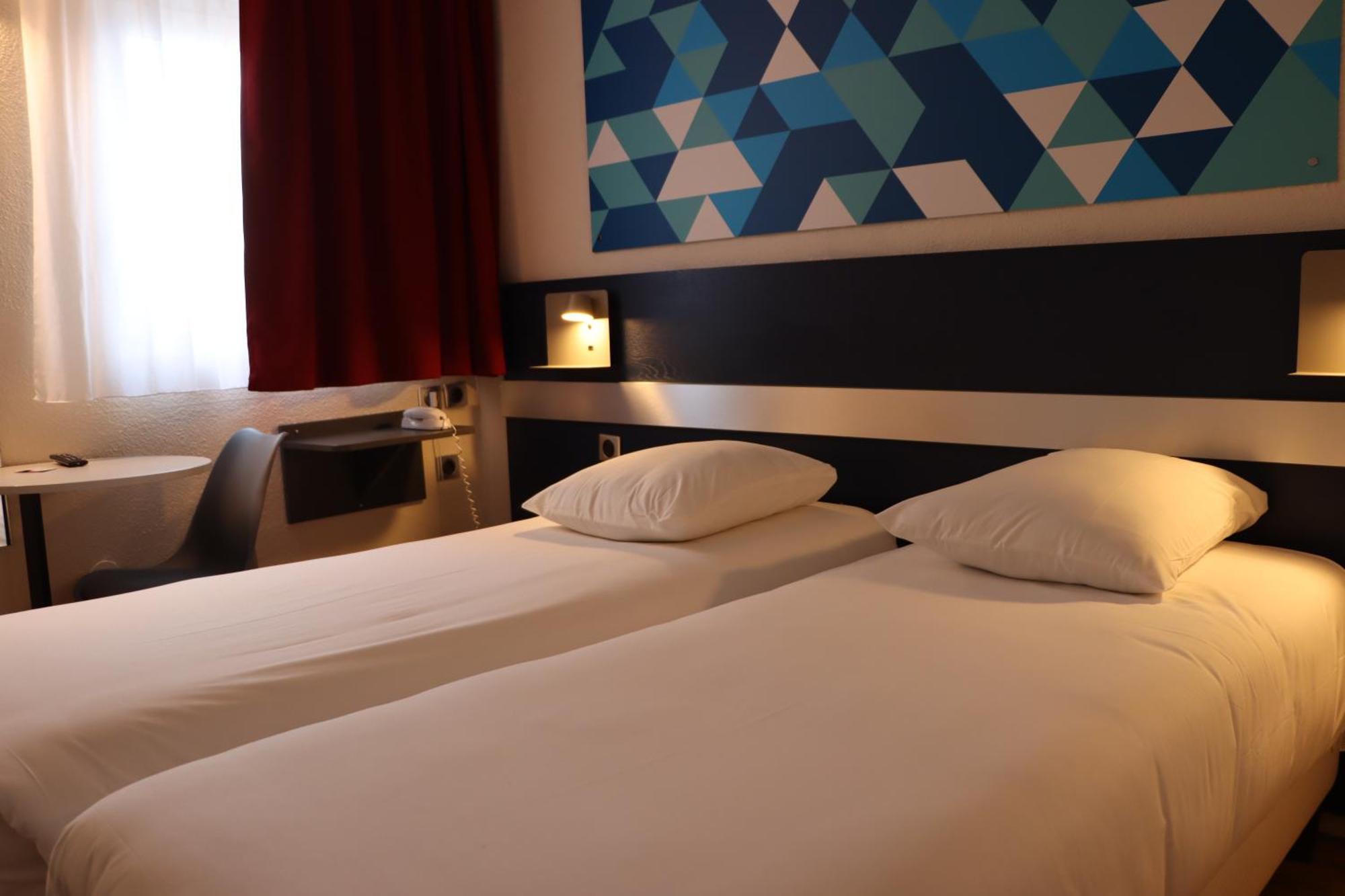 Comfort Hotel Paris Porte D'Ivry Exterior photo